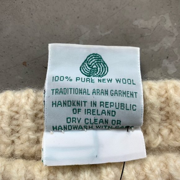 Vintage 80's Wool Cable Knit Sweater - Picture 6 of 10